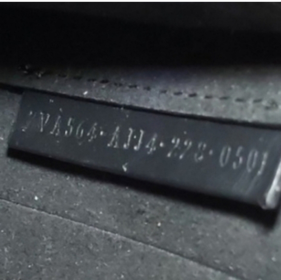 Fendi CLUTCH - Picture 11 of 16